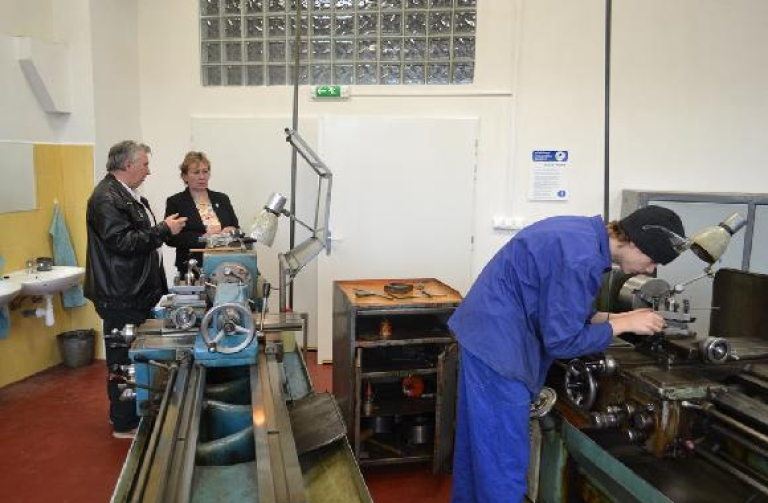 Střední průmyslová škola technická v Jablonci nad Nisou získala moderní vybavení